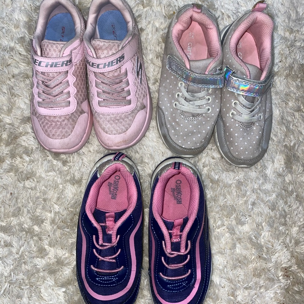 Girls sneakers